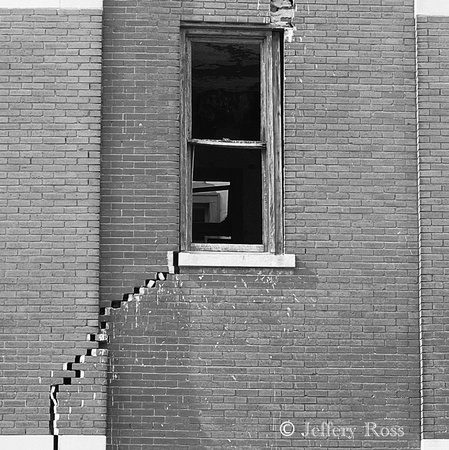 Cracked Window, Omaha, NE